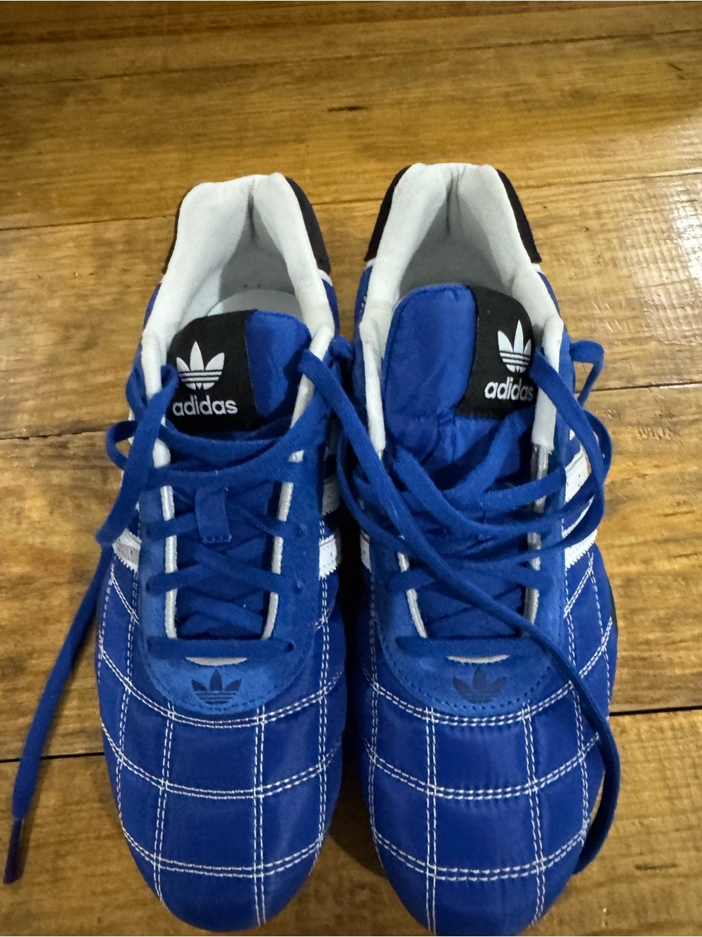 Adidas - Picture 2 of 5